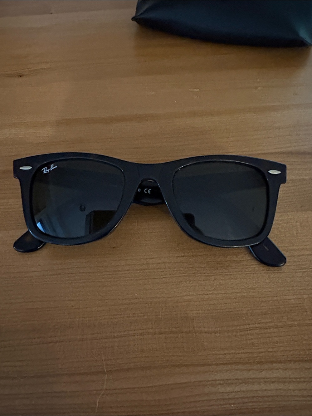 Ray-Ban Black Wayfarer Sunglasses with Dark Gray Lenses